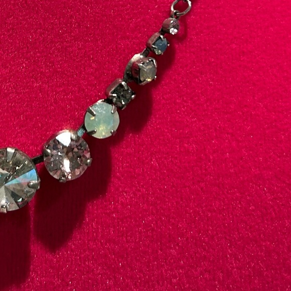 Beautiful Sorrelli Delicate Round Tennis Necklace - Picture 5 of 8